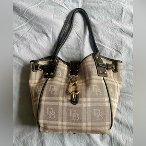 Authentic Vintage Dooney & Bourke Logolock Satchel Purse Handbag Plaid Logo